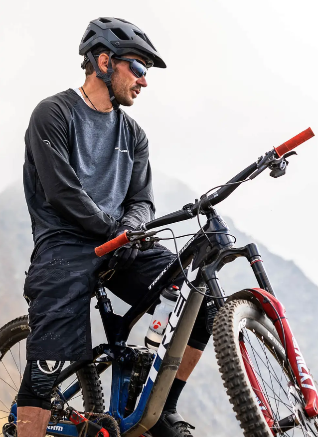 Casco bike Endura