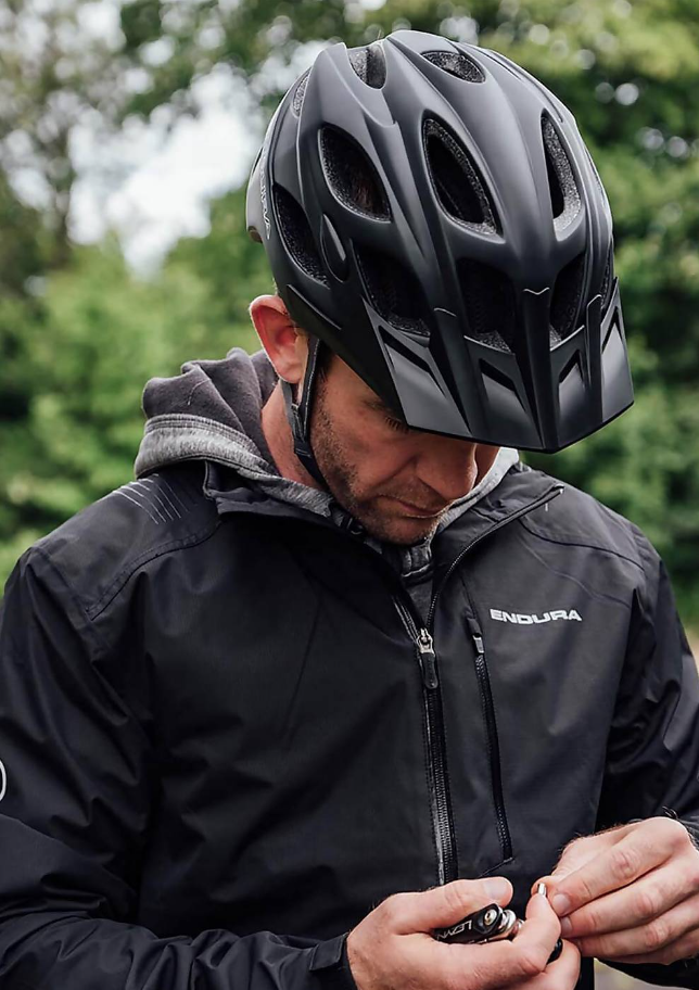 Casco bike Endura
